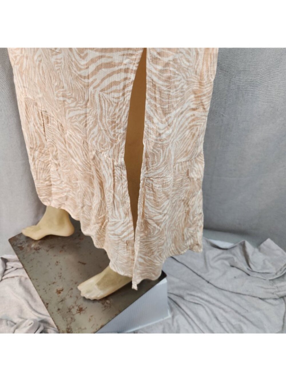 Nine West Beige White Zebra Print Peasant Maxi Skirt w Elastic Waist XL XLARGE - Picture 3 of 7